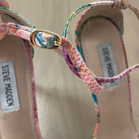 Steve Madden Stecy Heels in Floral Multi - Picture 8 of 11